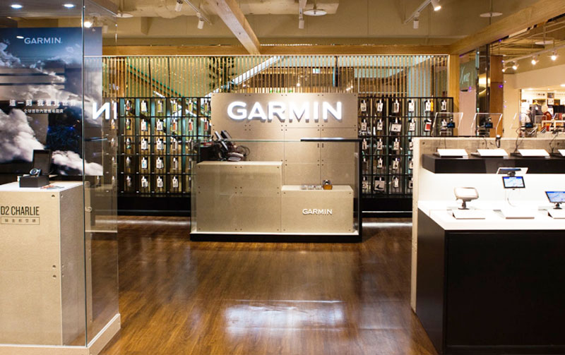 nearest garmin store